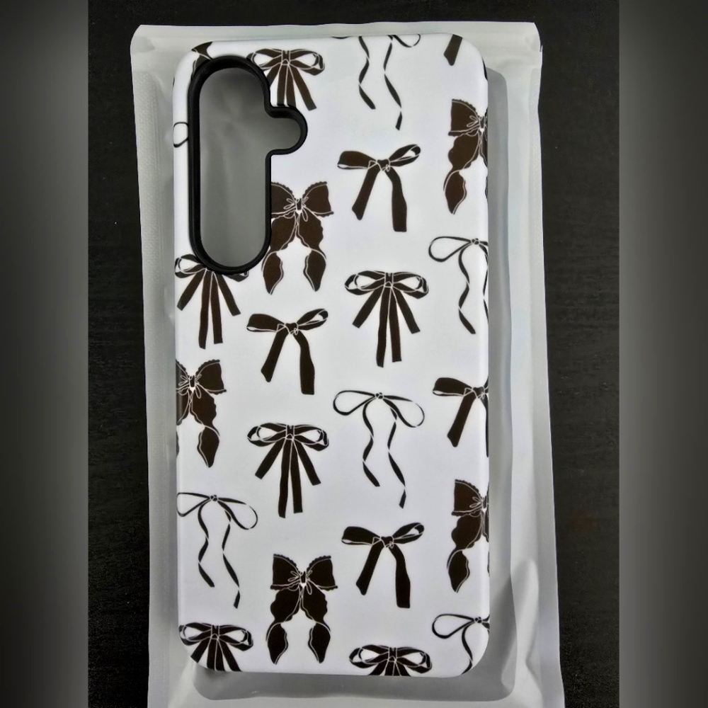 NEW Casely - Goth Girlie | Black Bows Case